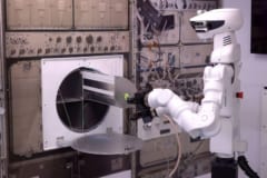 宇宙飛行士の代わりにロボットを送る計画が進行中の画像 1/1