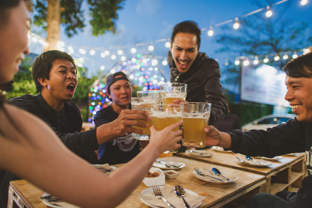 楽しい飲み会も無茶な飲み方をすれば命の危険が伴う。