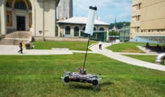 開発された空力尻尾型ロボット