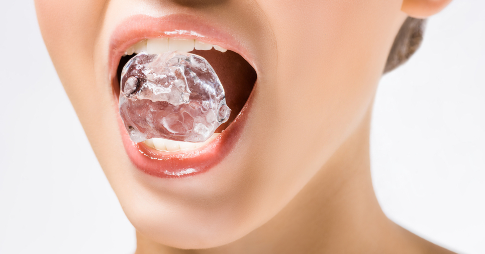 なぜ爪を噛むのですか?