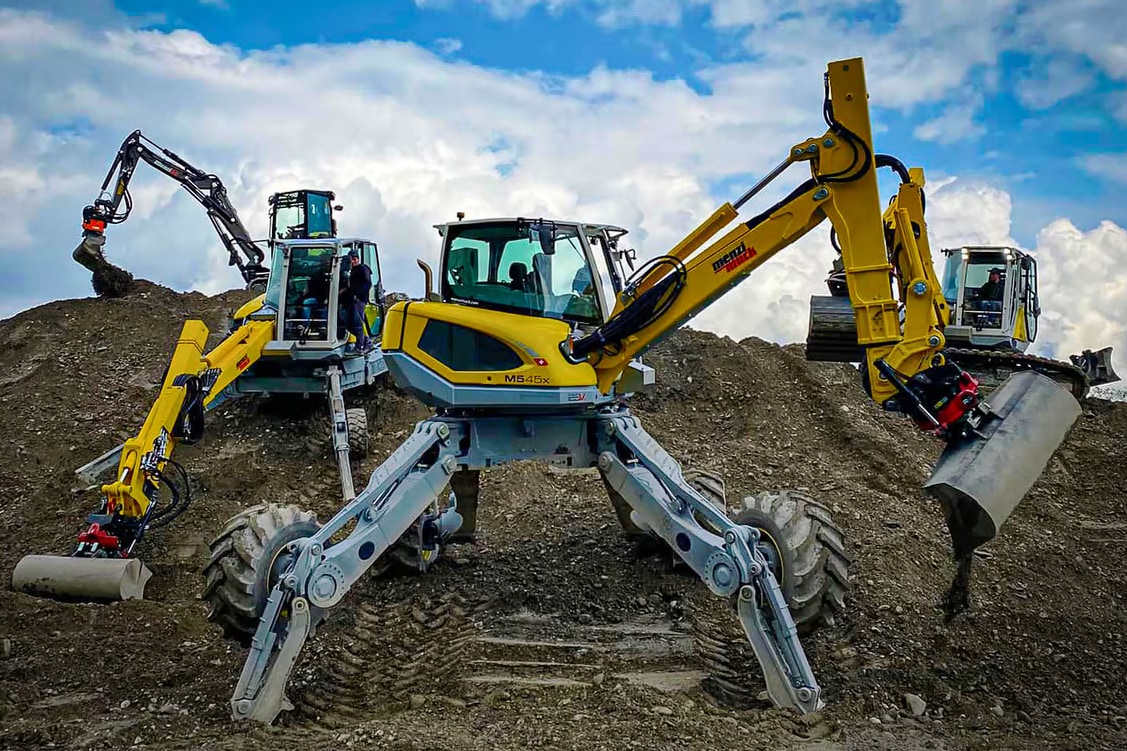 険しい地形を這い回るロマンあふれる「多脚重機」 - ナゾロジー