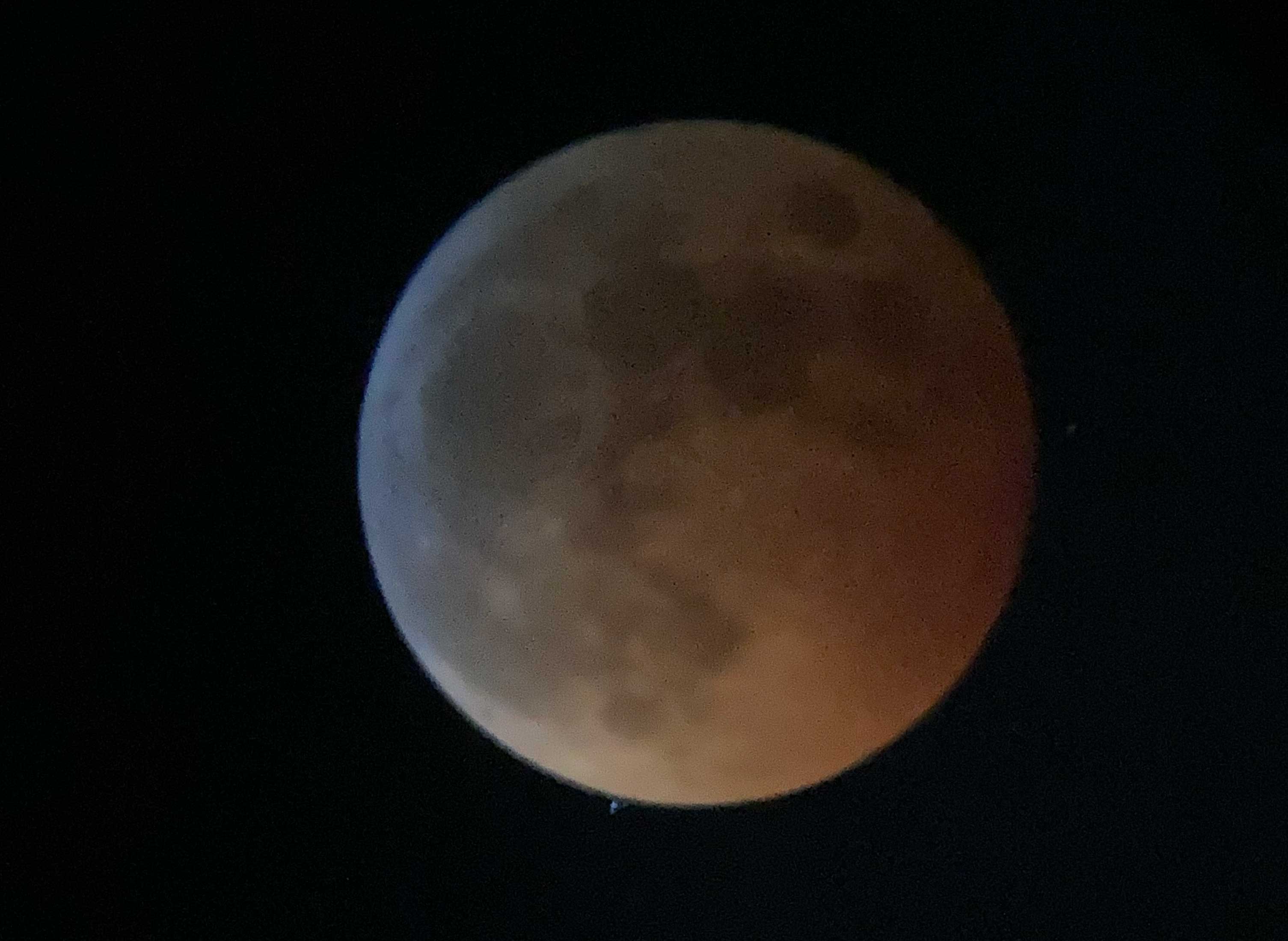 皆既月食と天王星食