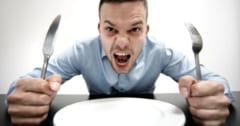 人が「飲まず食わず」で生き延びられる限界とは？の画像 1/5