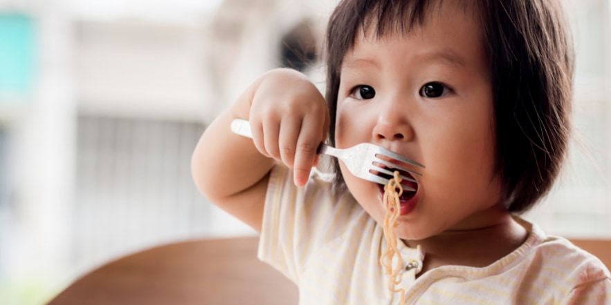 子供のやけどの主な原因は即席麺だった