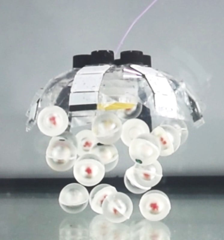 クラゲから着想を得たクラゲロボット「Jellyfish-Bot」