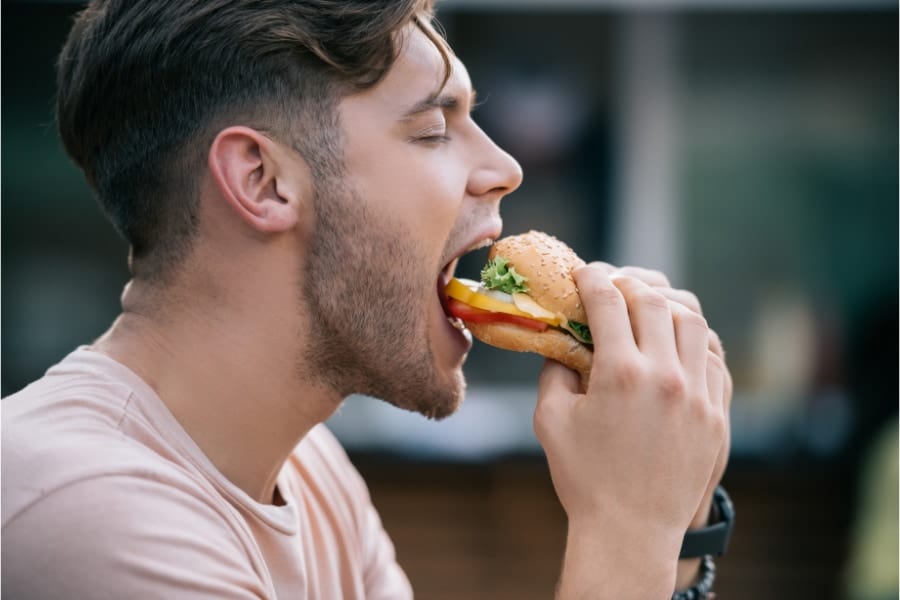 私たちの満腹感は「味覚」からも制御されていた