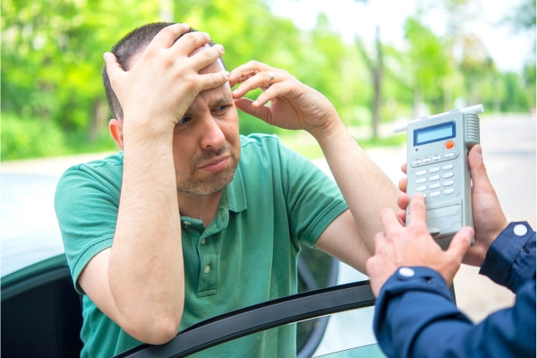 飲んでないのに飲酒運転で捕まる!?おなかでビールができてしまう奇病「自家醸造症候群」