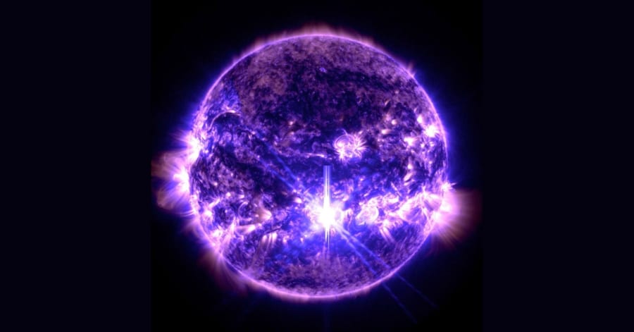 太陽活動が極大期に達した】NASAが公式発表「この状態はあと1年は続く