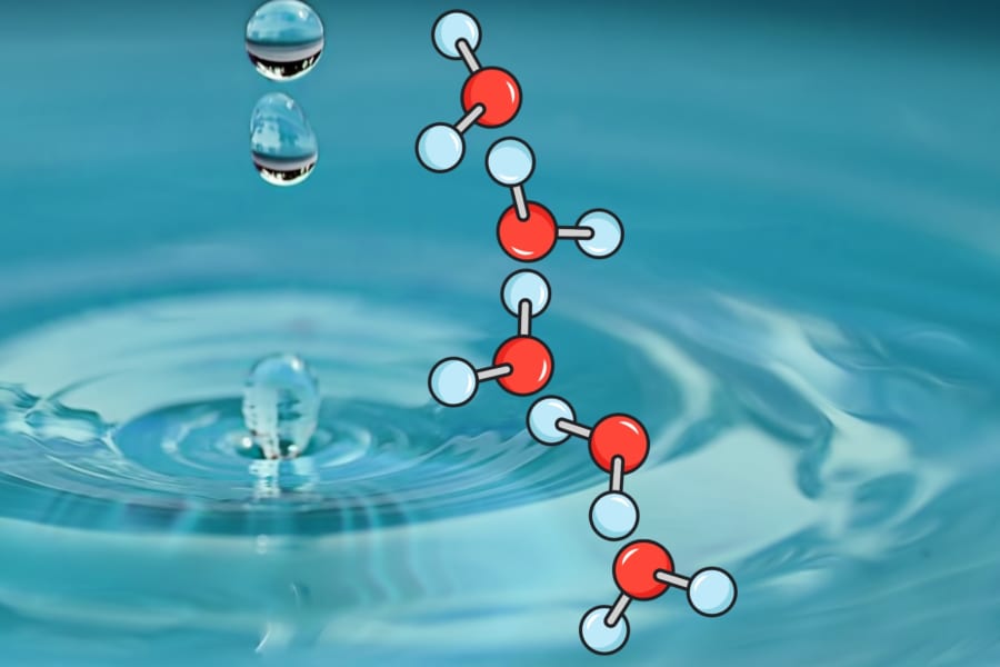 水分子が強くつながった「水ワイヤー」が存在する可能性が明らかに