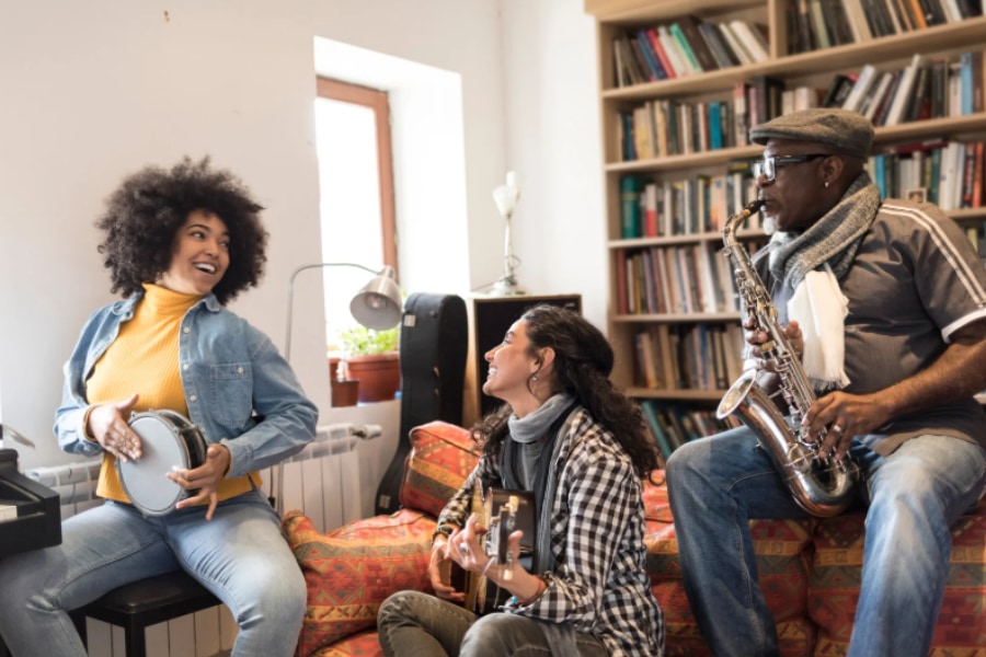 ”音楽セッション”は健康寿命を延ばす「楽器が苦手でも効果あり」