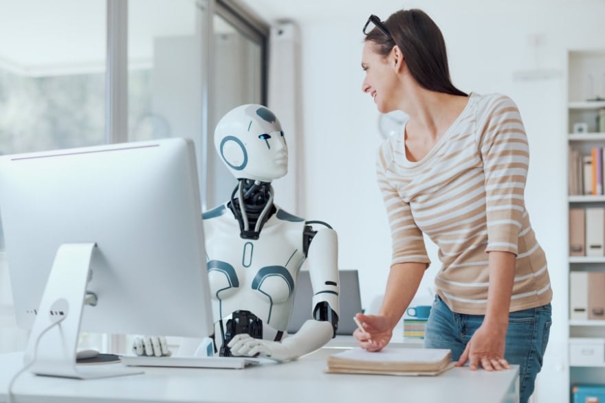 【原因は?】人型ロボットの暴走!作業員が危険な目に【ターミネーターの始まり!?】の画像 2/2