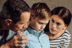 親の「心の穴」を埋めるために育てられた子はどうなる？親子の健全な距離感を保つ方法とはの画像 2/4