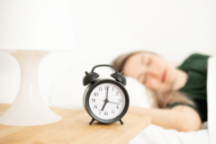 「就寝前に性的活動をすると睡眠の質が上がる」性科学と睡眠科学の画像 2/3
