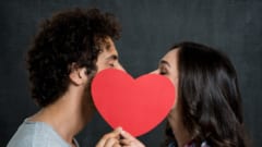 キスで「うつ」がうつる？ 口腔細菌が夫婦の気分を同期させるかもしれないの画像 1/4
