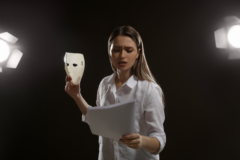 女性はASDを隠すのが上手い？人付き合いが極端に疲れる場合は注意「ASDのカモフラージュ行動」の画像 3/3