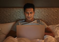 「大卒で夜型」だと認知機能の低下スピードが速まると判明の画像 2/3