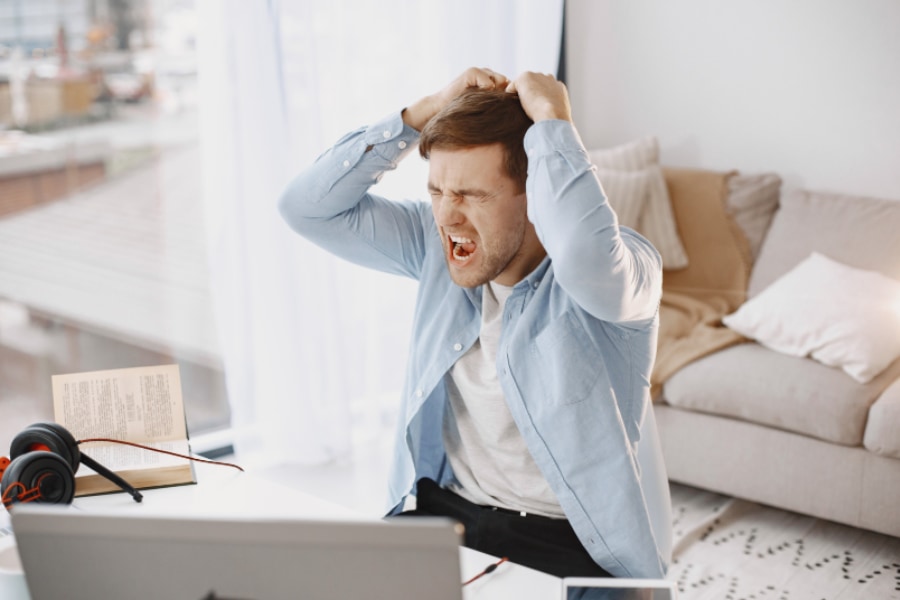 ストレスを受けると「リスク行動」をとりやすくなる原因を解明