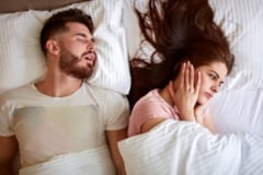 ”いびき”や”騒音”を打ち消す「睡眠用イヤホン」が登場の画像 2/6
