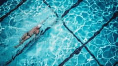 「水中運動」に慢性腰痛を心身ともに改善する効果があったの画像 2/3