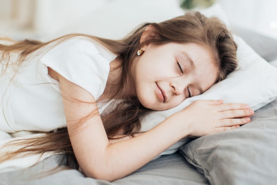不眠症の治療には「セックス」が薬よりも効果的