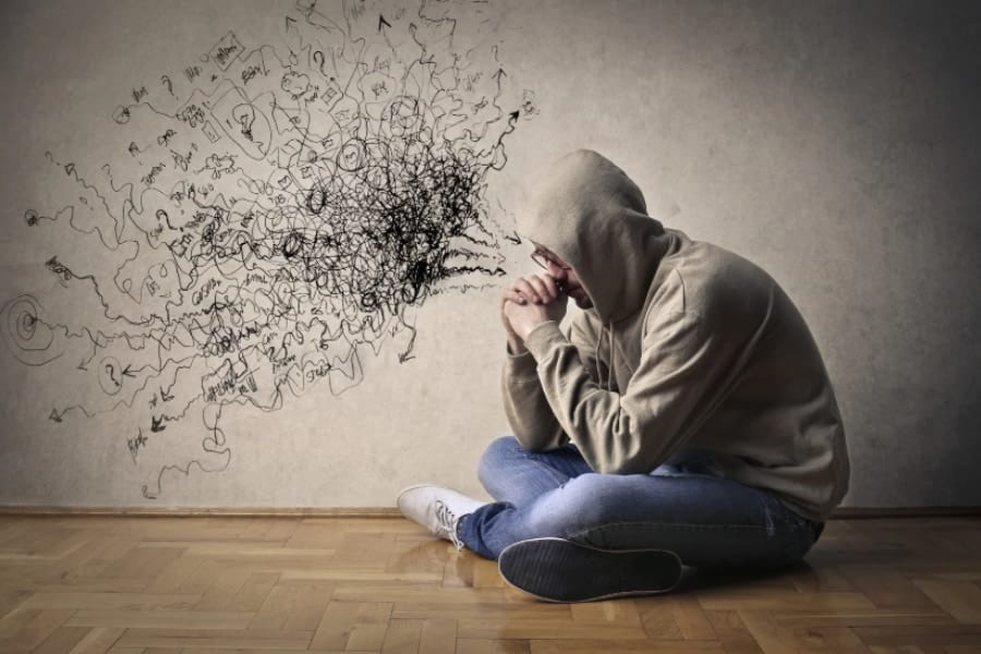 いつの間にか「自己否定」してしまう人の思考の特徴が明らかに