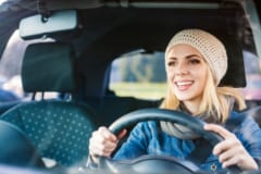 10代若者は運転中の21％を「スマホを見ること」に費やしているの画像 4/4