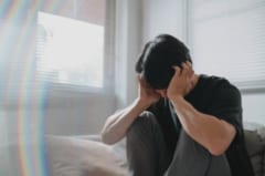 幼少期に虐待を受けた人は「自分の体への信頼度」が低下、どんなデメリットが？の画像 2/3
