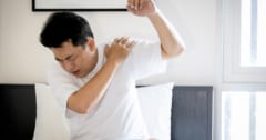 人間の老化は50歳前後から急激に加速するの画像 1/3