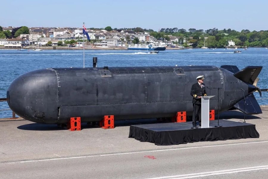 超大型無人潜水艦「エクスカリバー」を”地球の裏側”から遠隔操作することに成功の画像 2/4