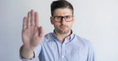 【世界的な癖】人は難しい判断を下すとき他人の助言に頼らないの画像 1/1