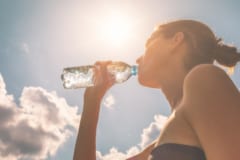 「水分保持力TOP3」は？”白い飲み物”2種と経口補水液だった【水じゃない】の画像 2/5