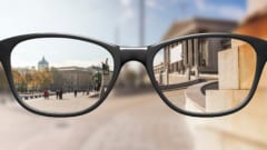 ピントを自由自在に切り替える液晶レンズの可能性