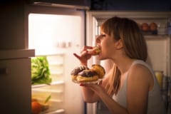 朝食抜き・遅い夕食で「骨折リスクが高まる」と判明の画像 3/3