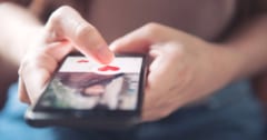 Z世代は「マッチングアプリでの出会い」に疲れてきているの画像 1/2