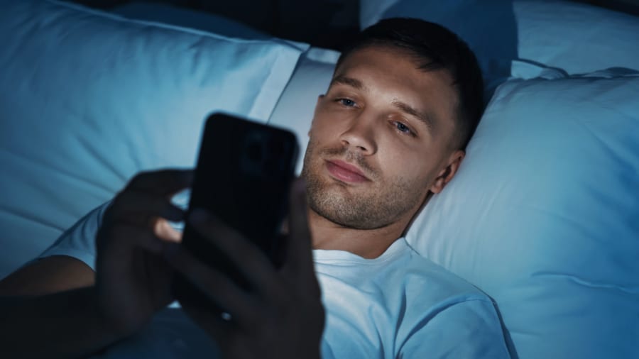 どうでもいい行動が食欲や友情すら上書きする