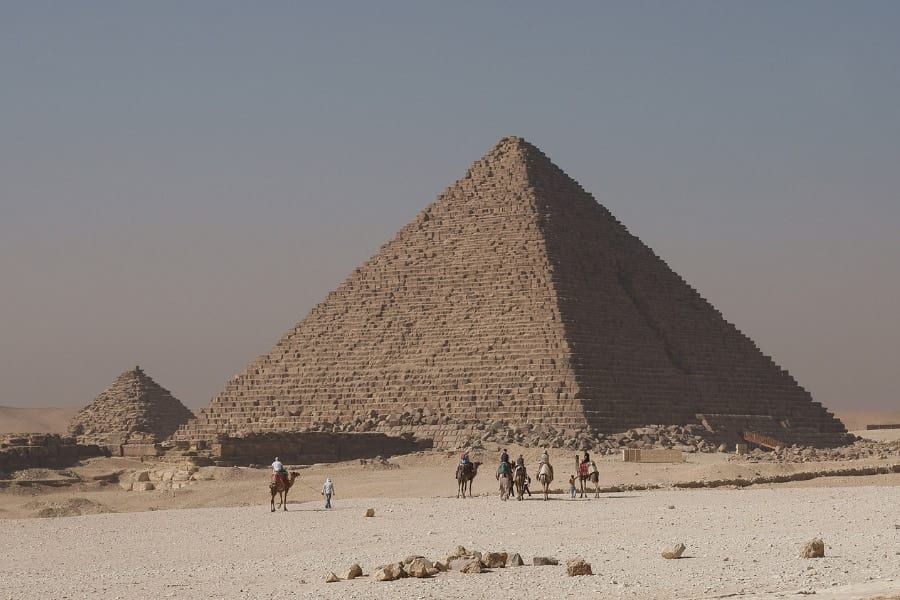 ギザのピラミッド内に「謎の空間」を新発見、スキャンで判明