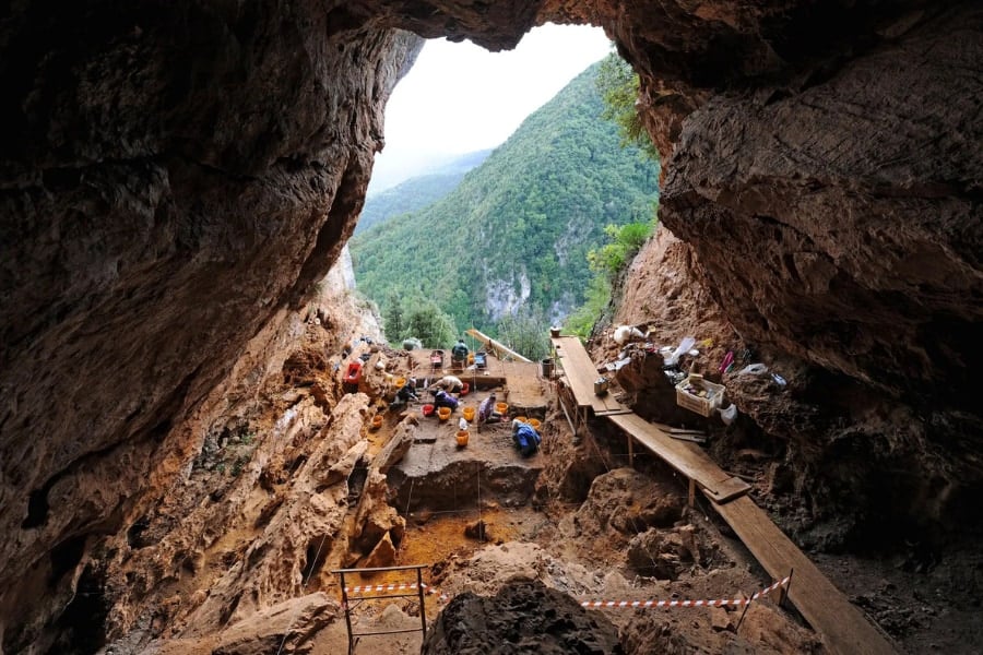 3700年前の「父娘の近親相姦」の証拠を発見