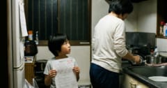 「自分を責める癖」は親の影響？2タイプの完璧主義とインポスター症候群の画像 1/1