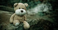 10代の自殺――原因は直近の出来事より幼少期からの苦難の累積が関連の画像 1/1