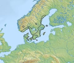 父親の骨を胸に置かれた「5500年前の10代少女」の埋葬を発見の画像 2/2