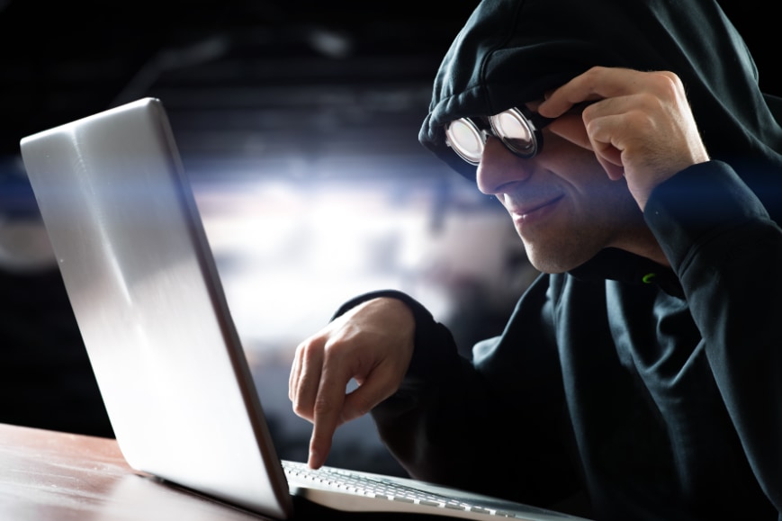 性的ディープフェイク作成者は自分たちの行為を「冗談」「悪ふざけ」だと考えている