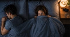 女性がパートナーより「ひとり」のときにオーガズムに達しやすい理由の画像 1/1