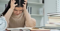 「失敗できない」若者が35年で急上昇、所得格差との関連が明らかにの画像 1/1