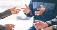「話すスピード」と「礼儀正しさ」に関連性があると判明の画像 1/1