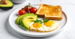睡眠の質を高めたい人が食べるべき食品とは？の画像 1/1