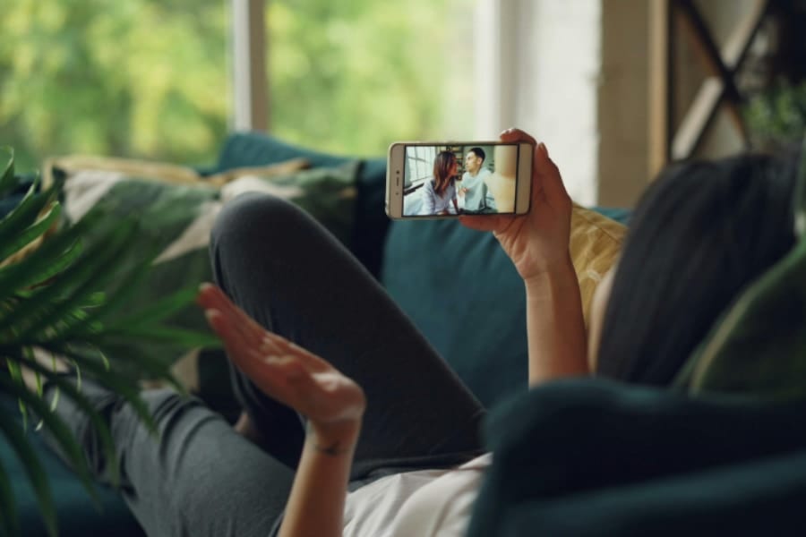 ショート動画は「記憶の定着や深い集中」を妨げる可能性