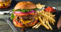 「西洋型の食事」が腸内細菌に“大腸がんを促す物質”を作らせる可能性の画像 1/1