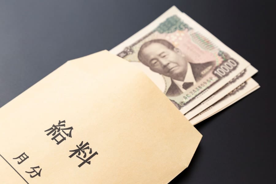 最低賃金で働くということ、働かされるということ