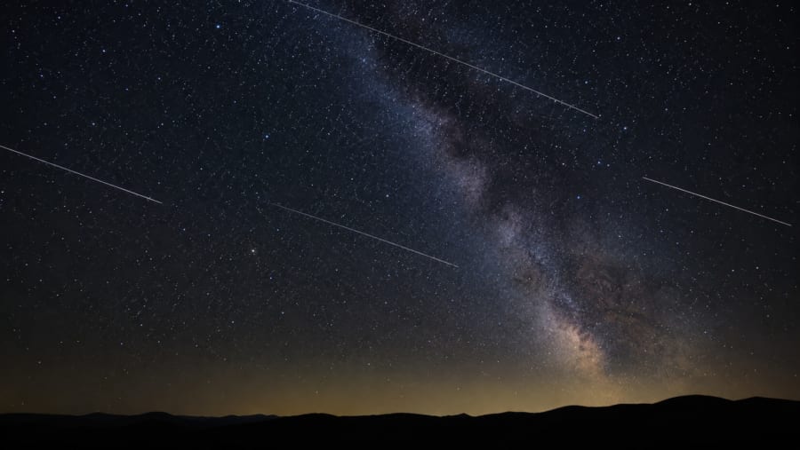 米軍が地球の軌道上への「宇宙兵器」の配備を初めて公表