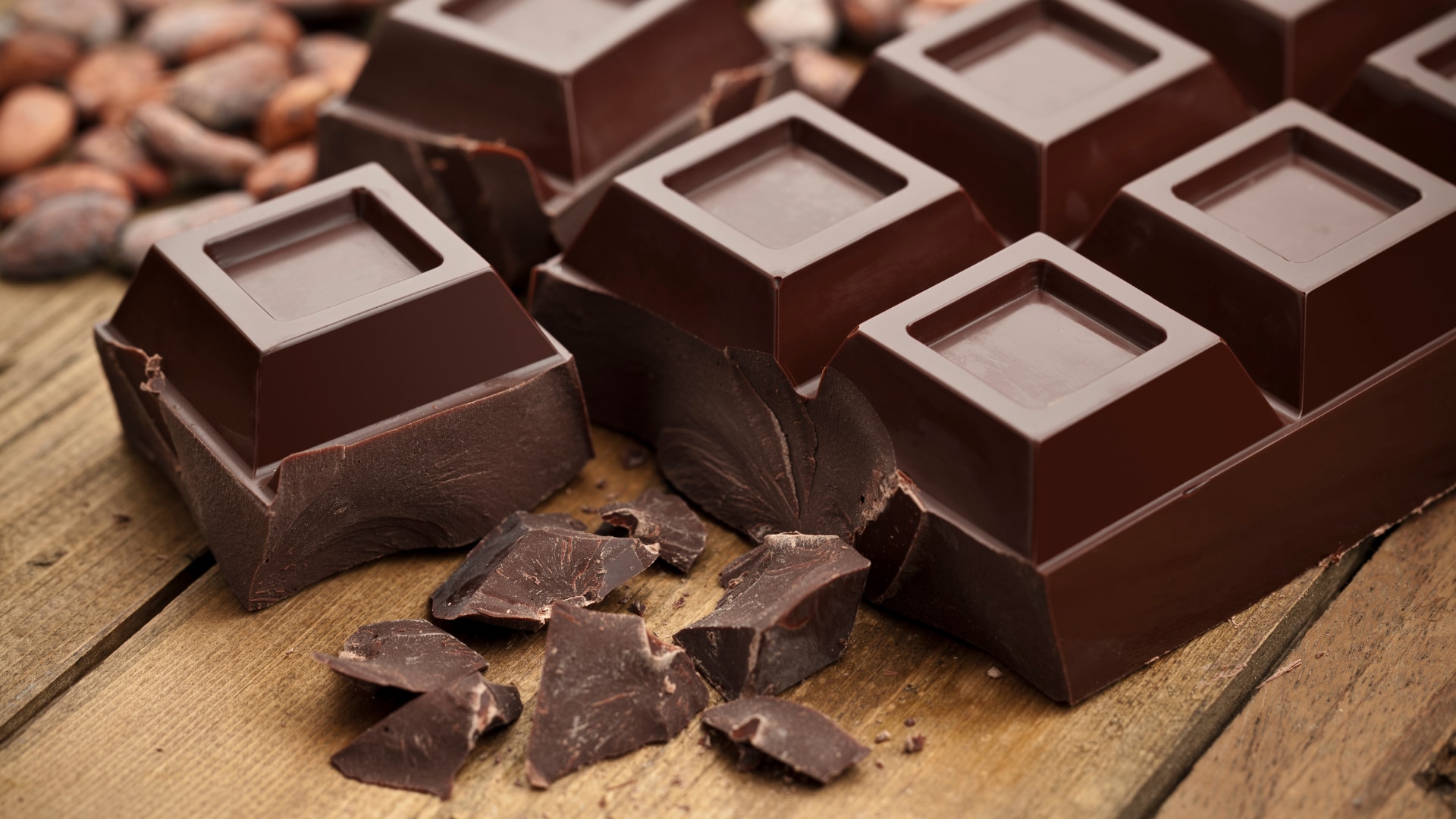 「ダークチョコのにおい」を嗅いだだけで、筋トレの総回数が平均18回増えた
